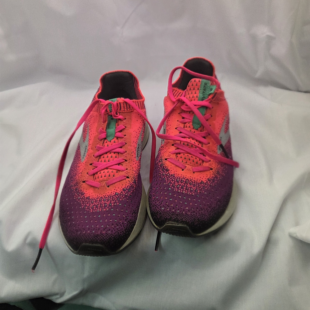 Brooks Pink and Purple Women's Sneakers